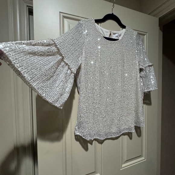 NWT Sz med sequin top - Picture 5 of 14